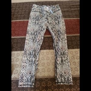 EVCR workout leggings